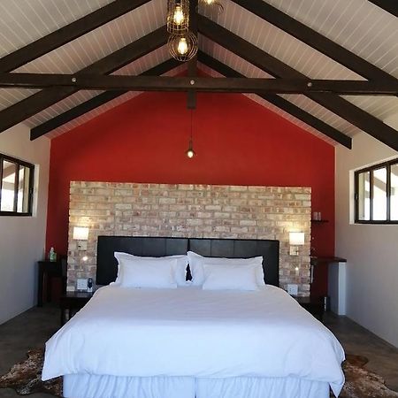 Khan River Lodge Wilhelmstal 外观 照片