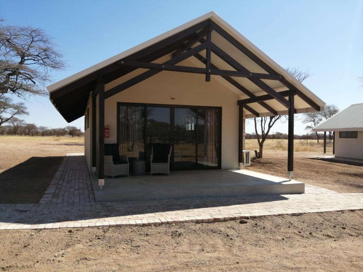 Khan River Lodge Wilhelmstal 外观 照片