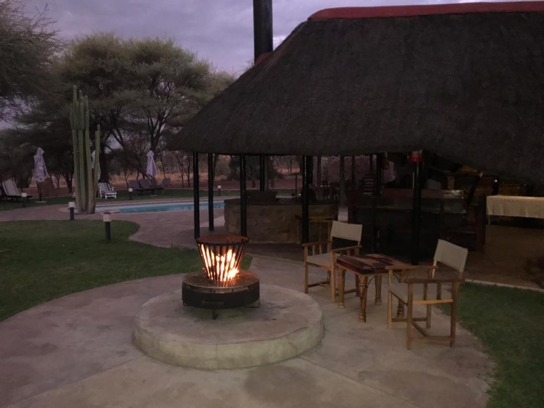 Khan River Lodge Wilhelmstal 外观 照片